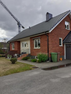Villa mitt i Ullared - 400m till Gekås in Ullared